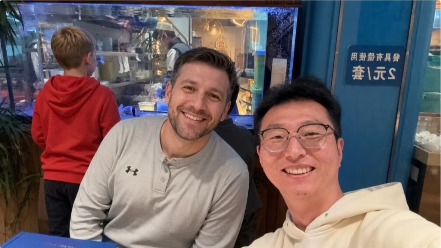 Restaurant selfie with a guest