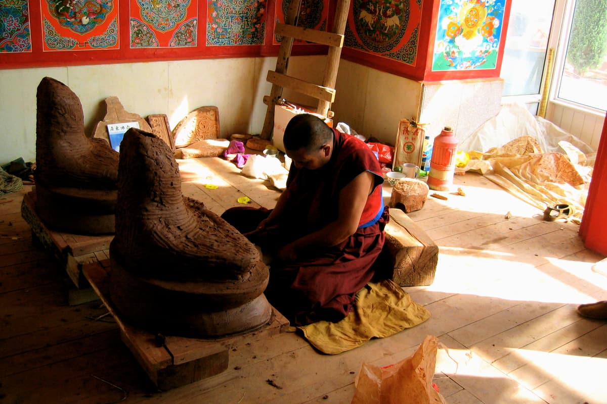 Tongren thangka studios