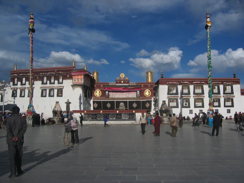 Jokhang Temple and Barkhor pilgrims