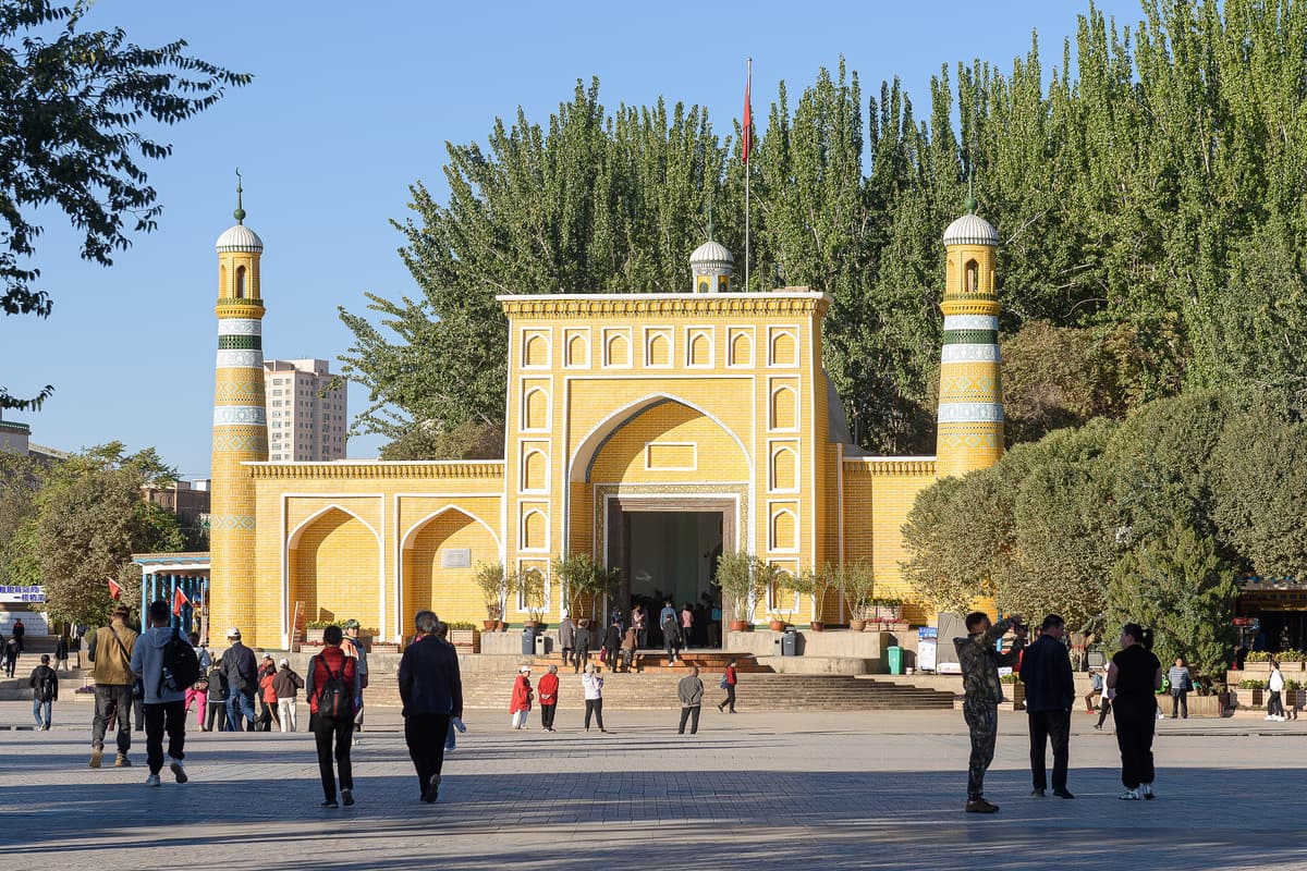 Kashgar Old City lanes and bazaar life